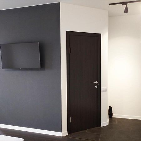 White Apartment Poltava Exterior photo
